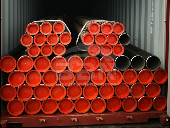 More than 200MT ASTM A106 Grade B seamless steel pipes finished loading into the containers and read